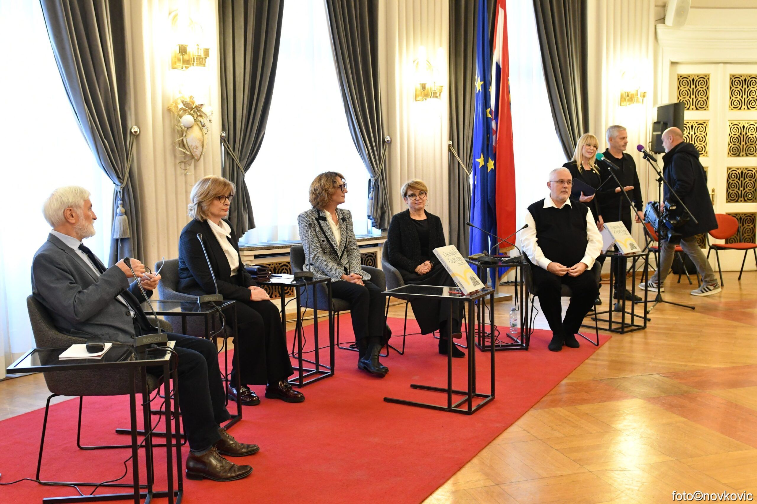 Predstavljena monografija “Osmijeh Zagreba”